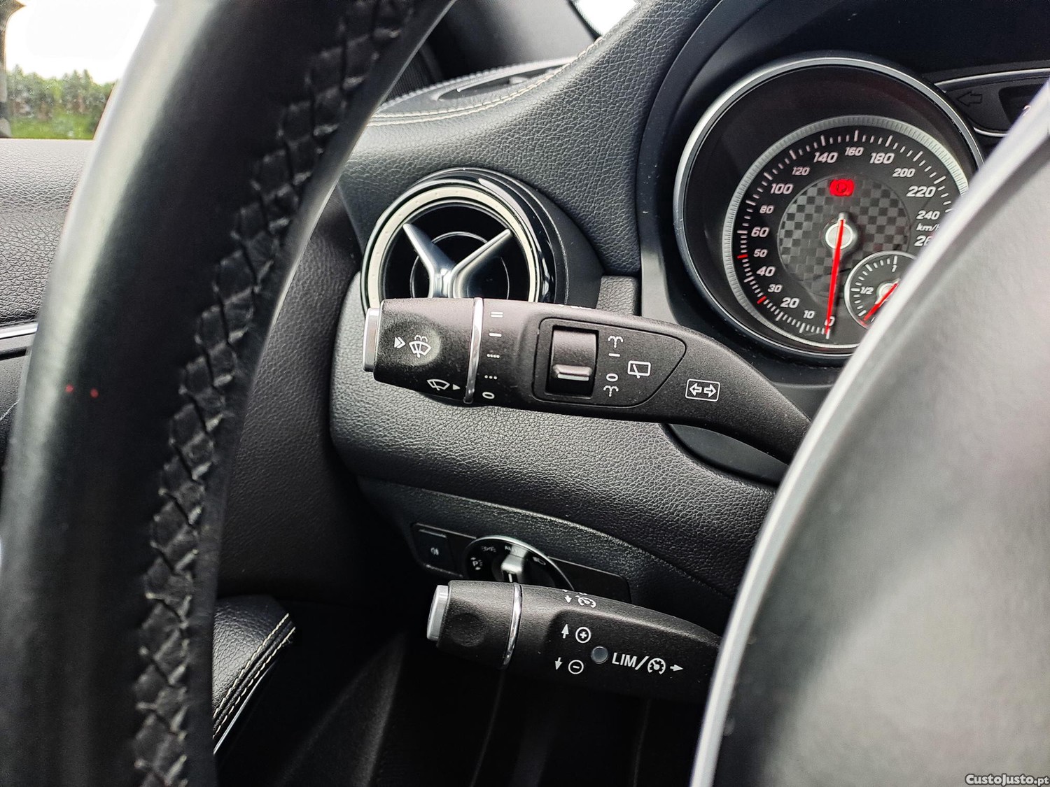 Mercedes-Benz A 200 7G-DCT "EDITION NURBURGRING" 1.6T 156CV GASOLINA 2018 — fotografia 8