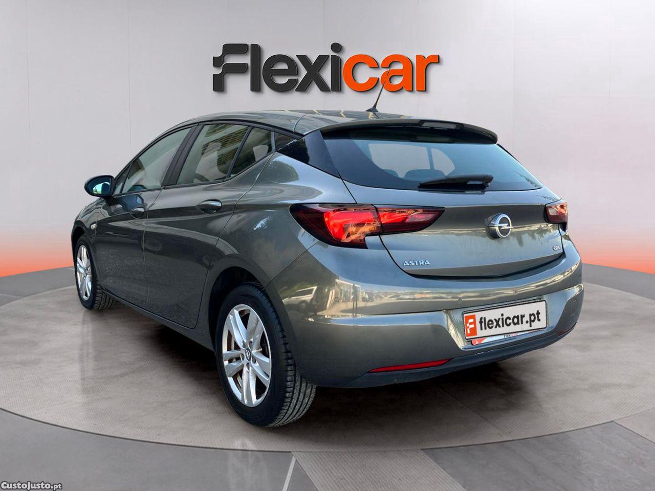 Opel Astra 1.6 CDTI Edition S/S — fotografia 14
