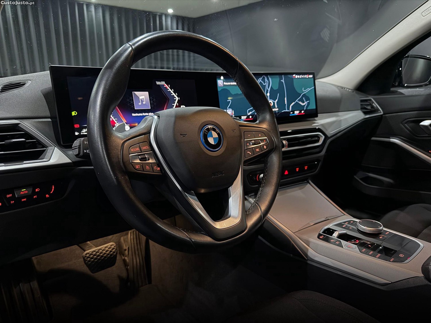 BMW 320 e Line Sport Auto — fotografia 13