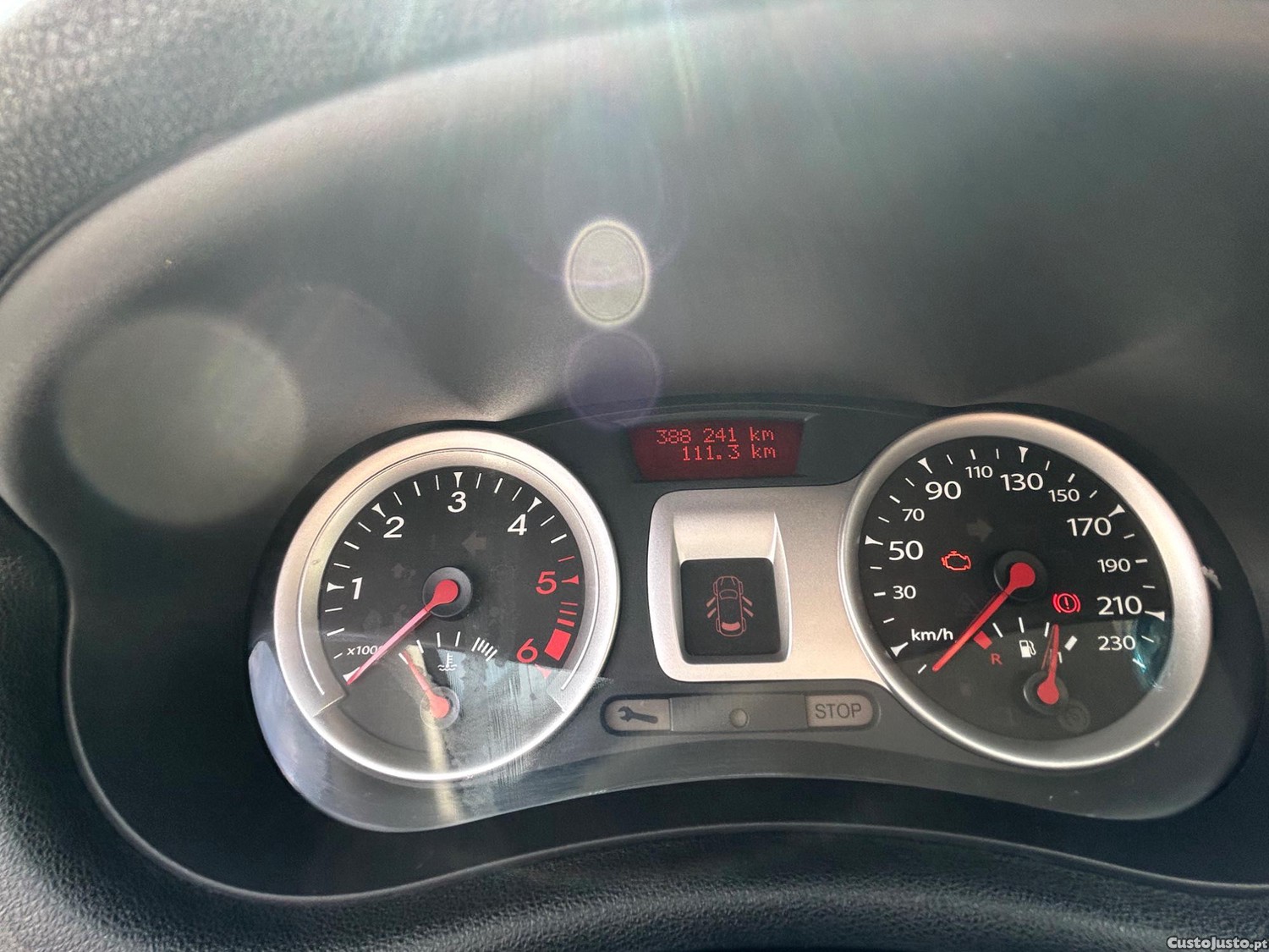 Renault Clio III — fotografia 4
