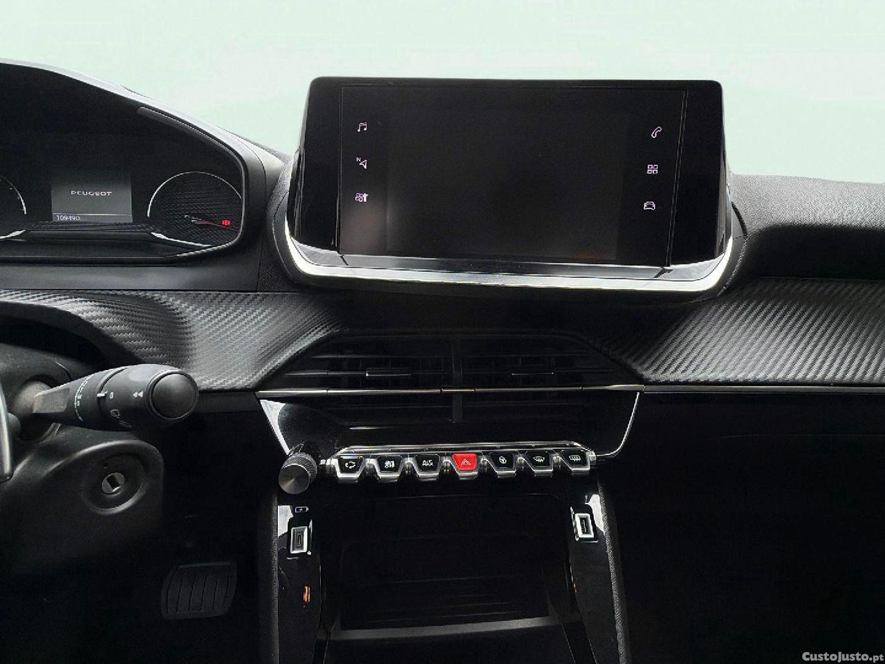 Peugeot 208 PureTech 100 EAT8 Active Pack — fotografia 8