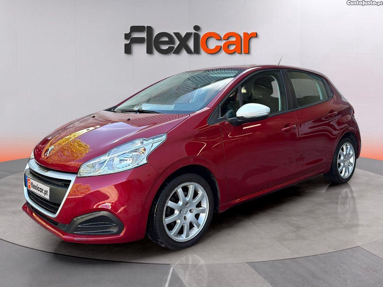 Peugeot 208 1.2 PureTech Style — fotografia 16