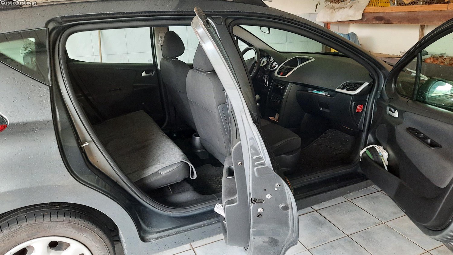 Peugeot 207 SW — fotografia 7