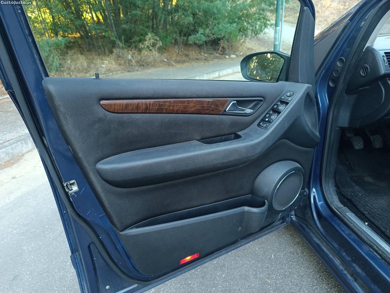 Mercedes-Benz A 170 c/ Revisão — fotografia 3