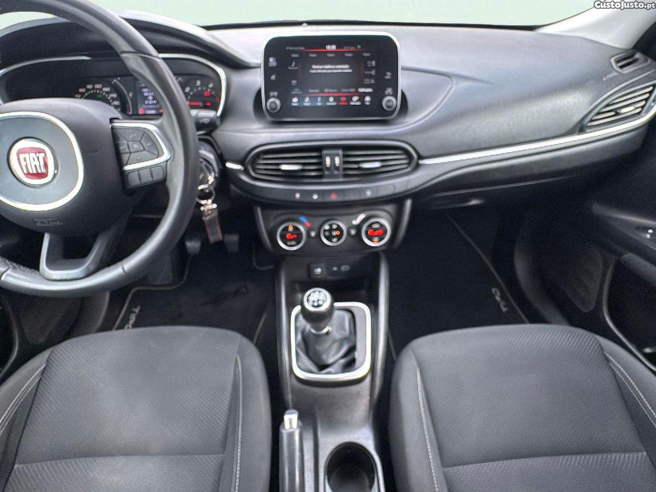 Fiat Tipo 1.3 M-Jet Lounge — fotografia 7