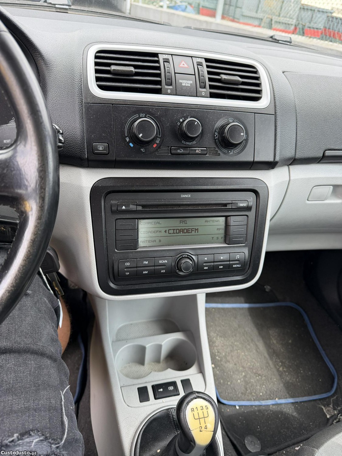 Skoda Roomster 1.2HTP — fotografia 5