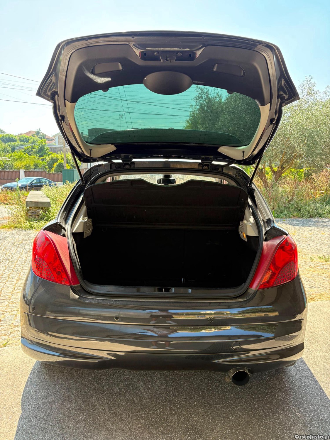 Peugeot 207 1.6 HDi — fotografia 8