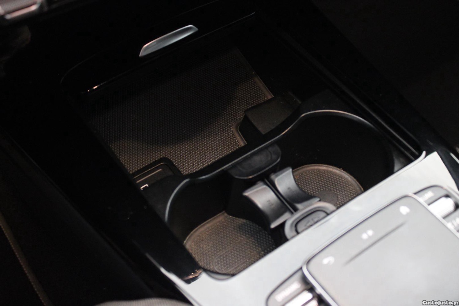 Mercedes-Benz CLA 180 D SHOOTING BRAKE STYLE AUTO — fotografia 24