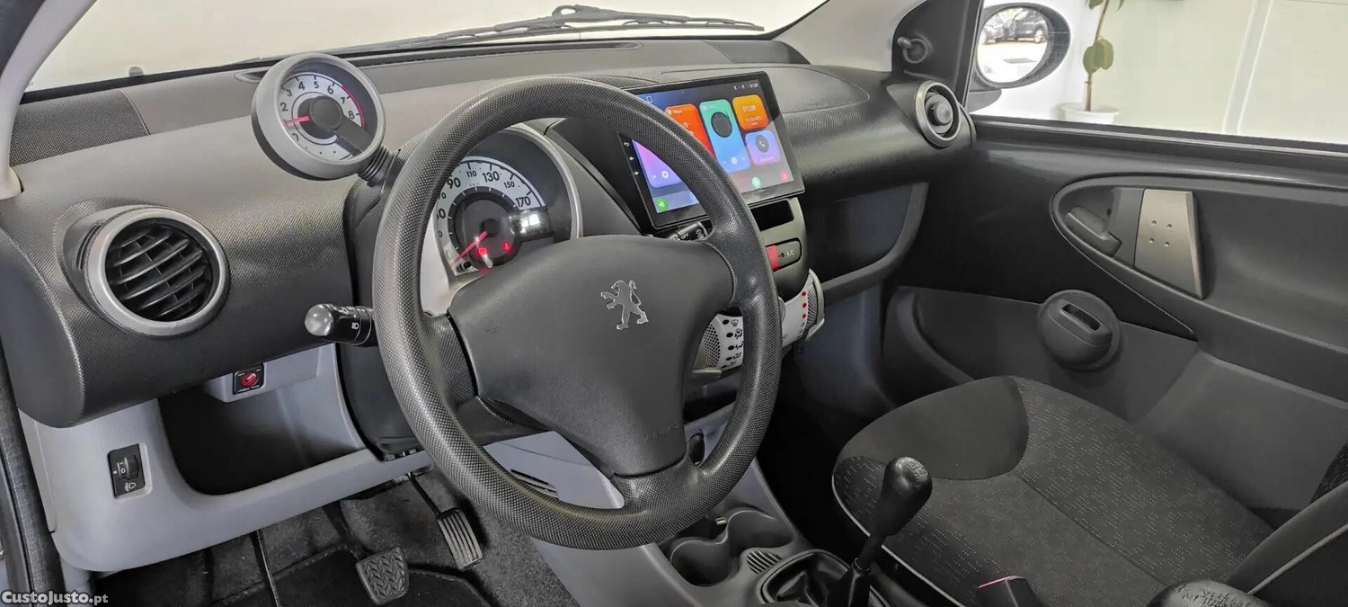 Peugeot 107 Outro — fotografia 15