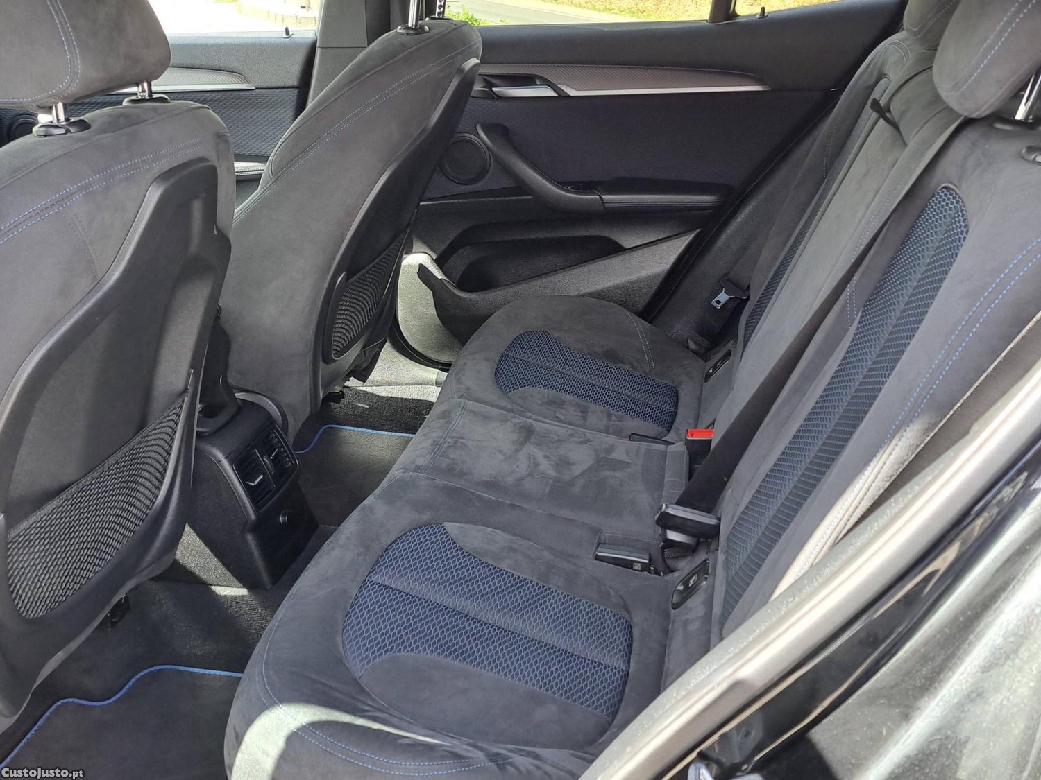 BMW X2 2.0 Da X-Drive Pack M auto 190 cv Nacional — fotografia 13