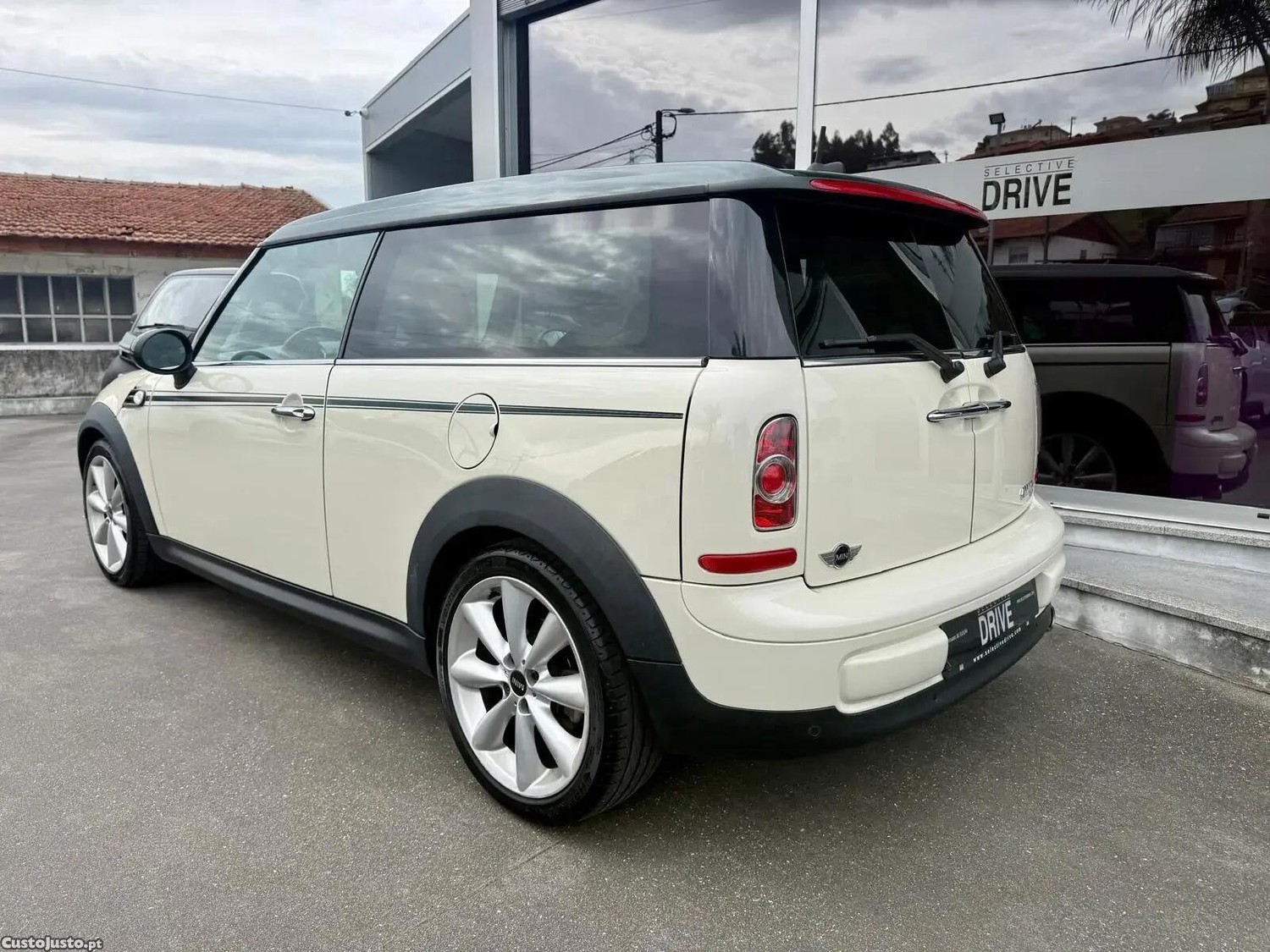 MINI Clubman Cooper D — fotografia 10