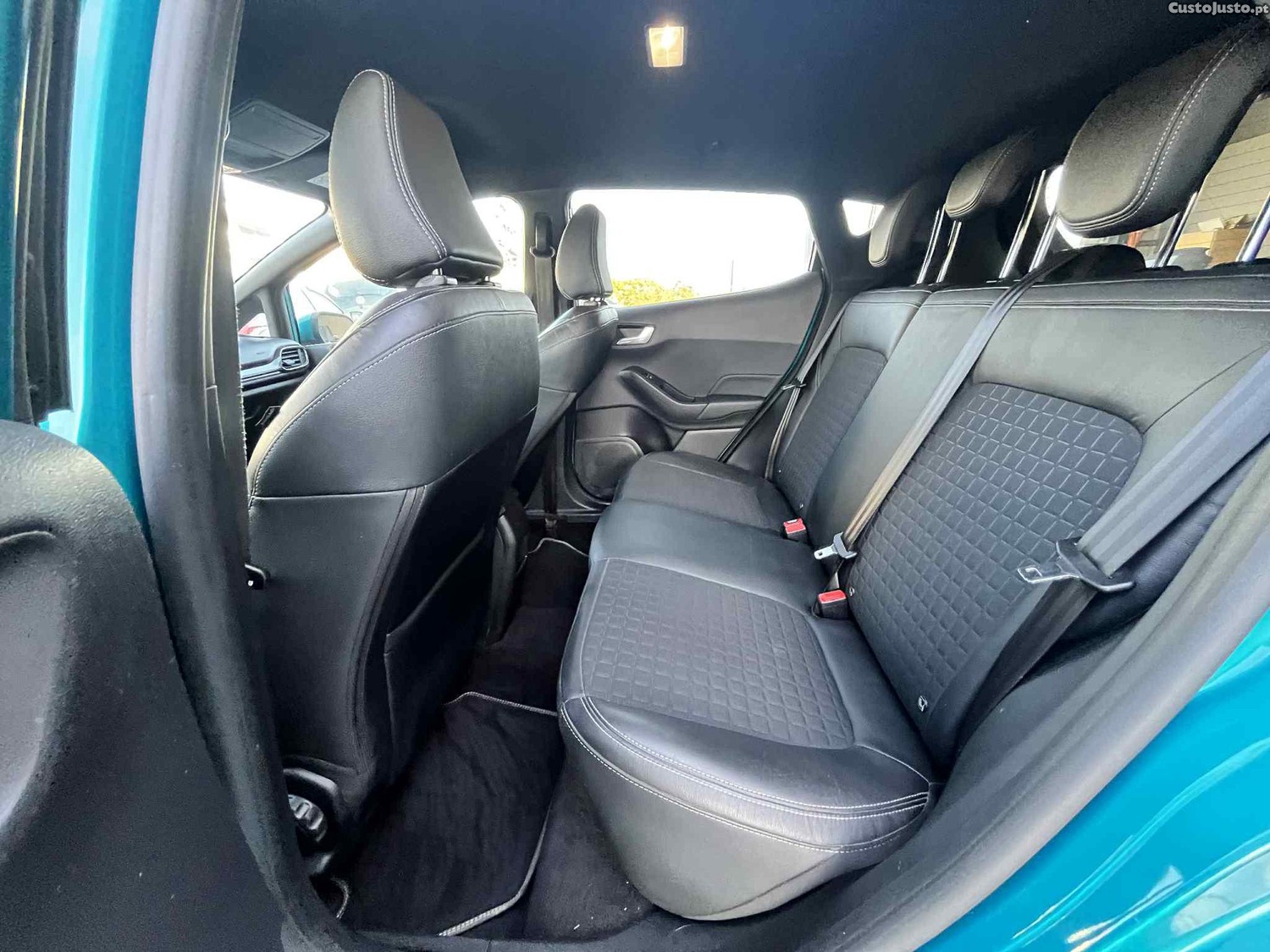Ford Fiesta 1.0 EcoBoost Active X — fotografia 4