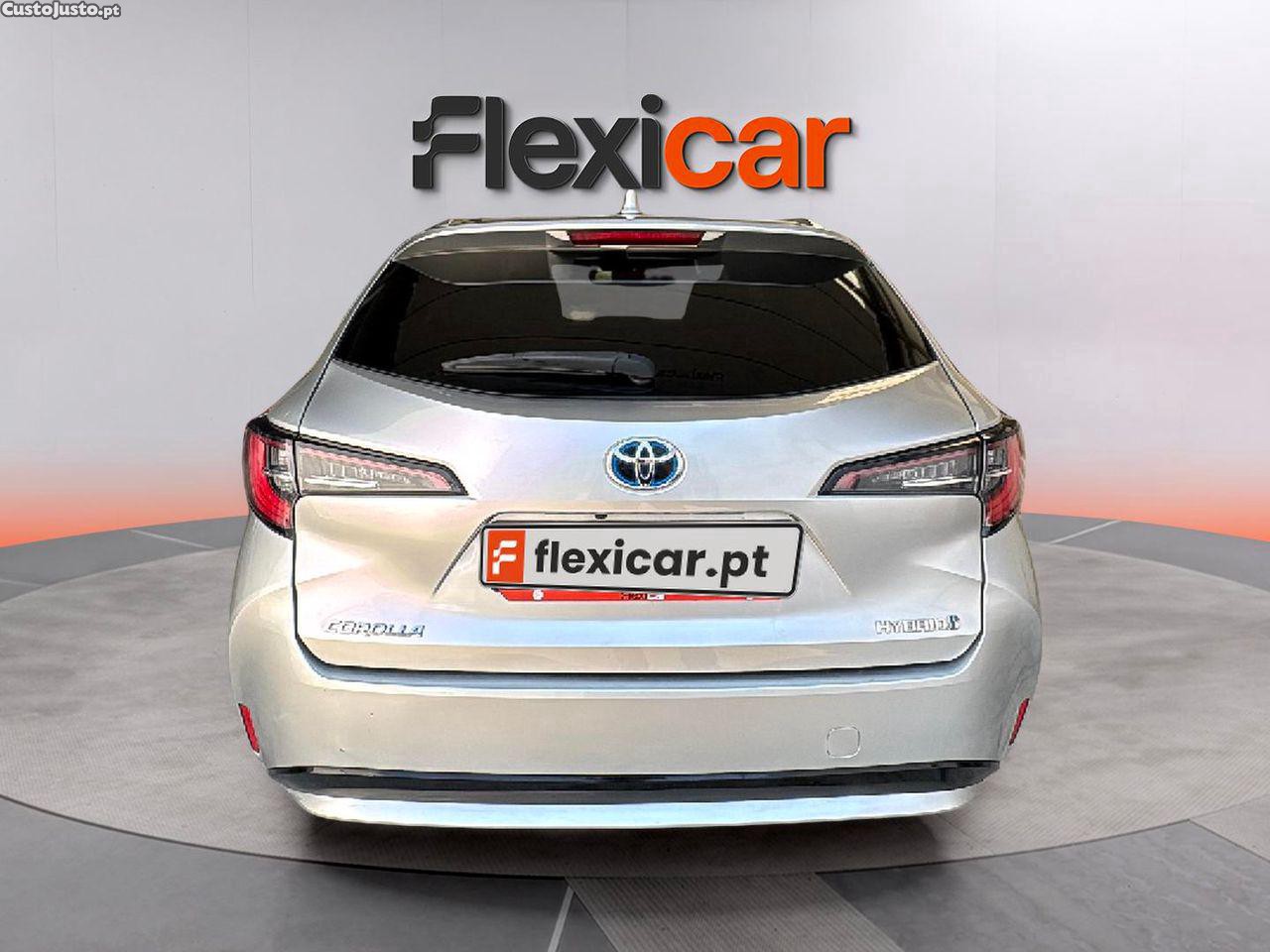 Toyota Corolla Touring Sports 1.8 Hybrid Comfort — fotografia 12