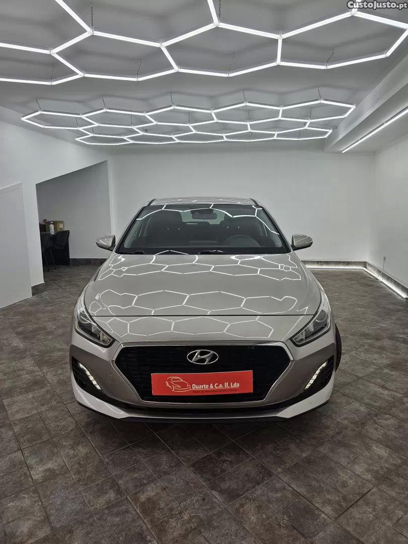 Hyundai i30 1.0 t-gdi style — fotografia 7