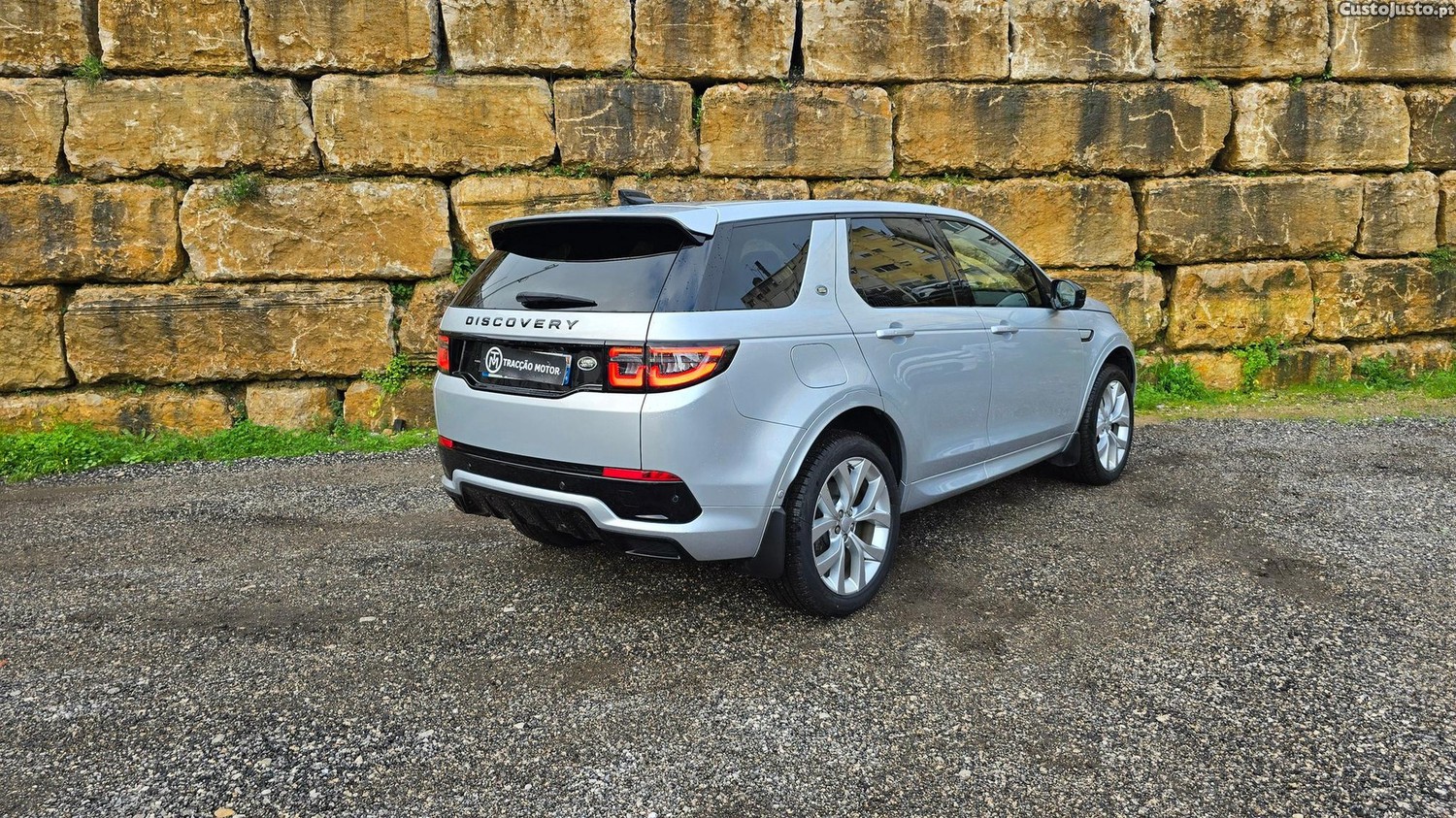 Land Rover Discovery Sport 1.5 I3 P300e AWD R-Dynamic HSE - 22 — photo 2