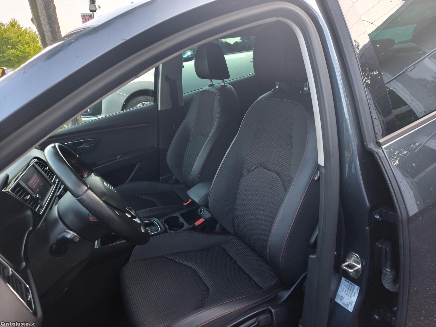 SEAT Leon FR 1.0 TSI — fotografia 7