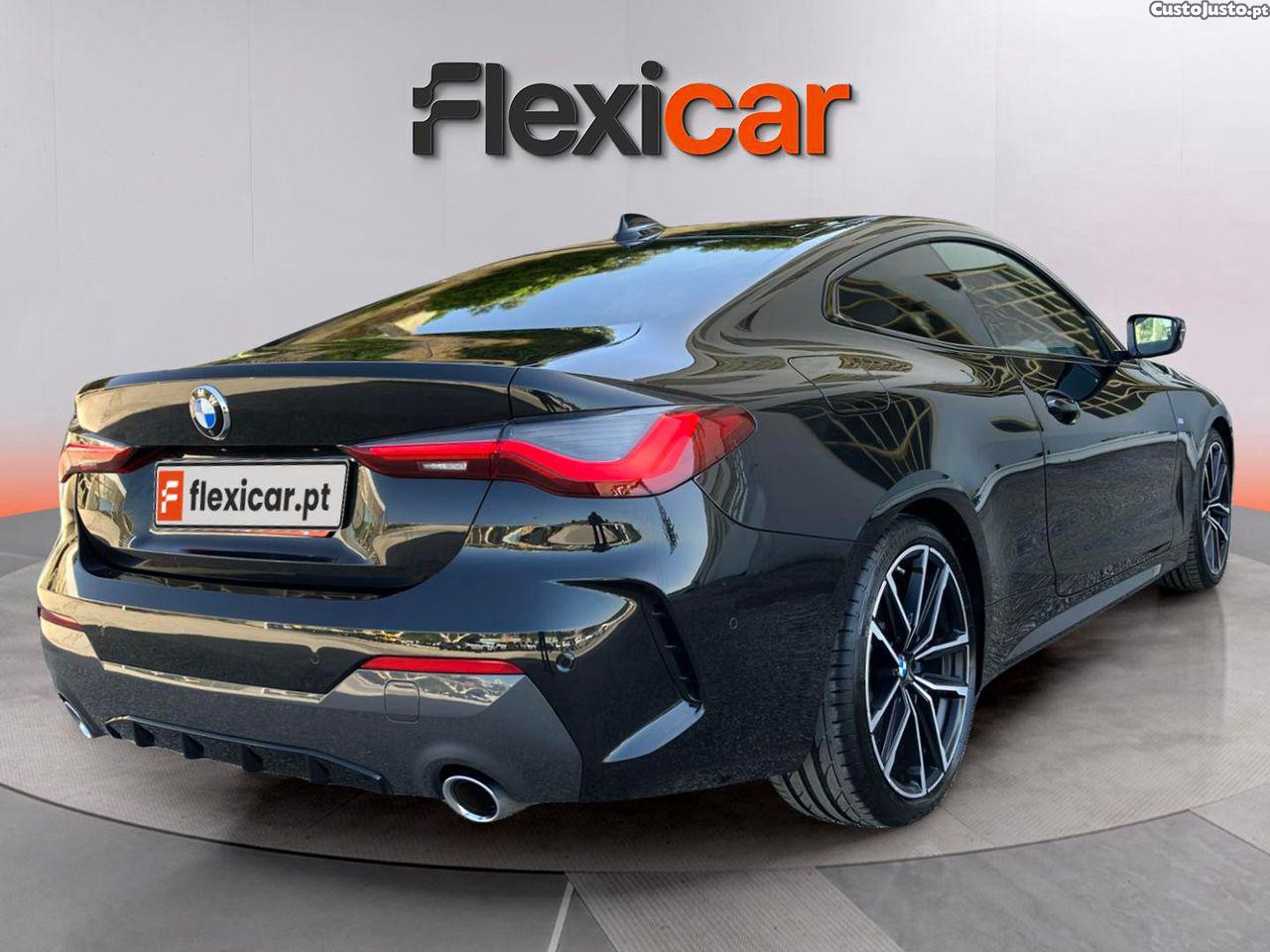 BMW 420 d xDrive Pack Desportivo M Auto — fotografia 12