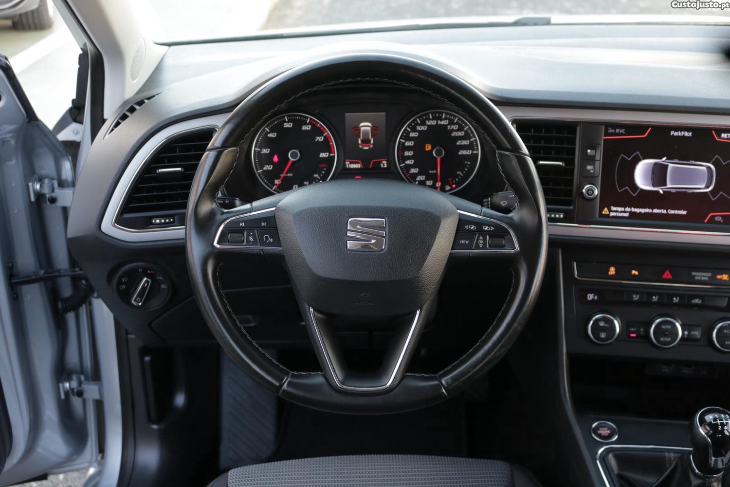 SEAT Leon ST 1.0 TSI Style 115cv — fotografia 31