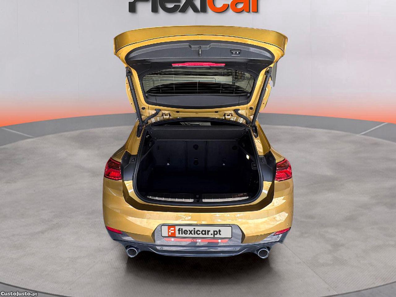 BMW X2 18 d sDrive Auto Pack M — fotografia 11