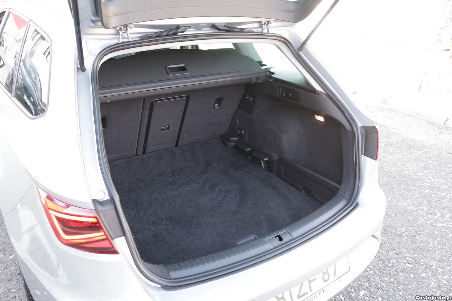 SEAT Leon ST 1.0 TSI Style 115cv — fotografia 43