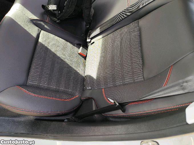 Peugeot 208 115 cavalos — fotografia 6