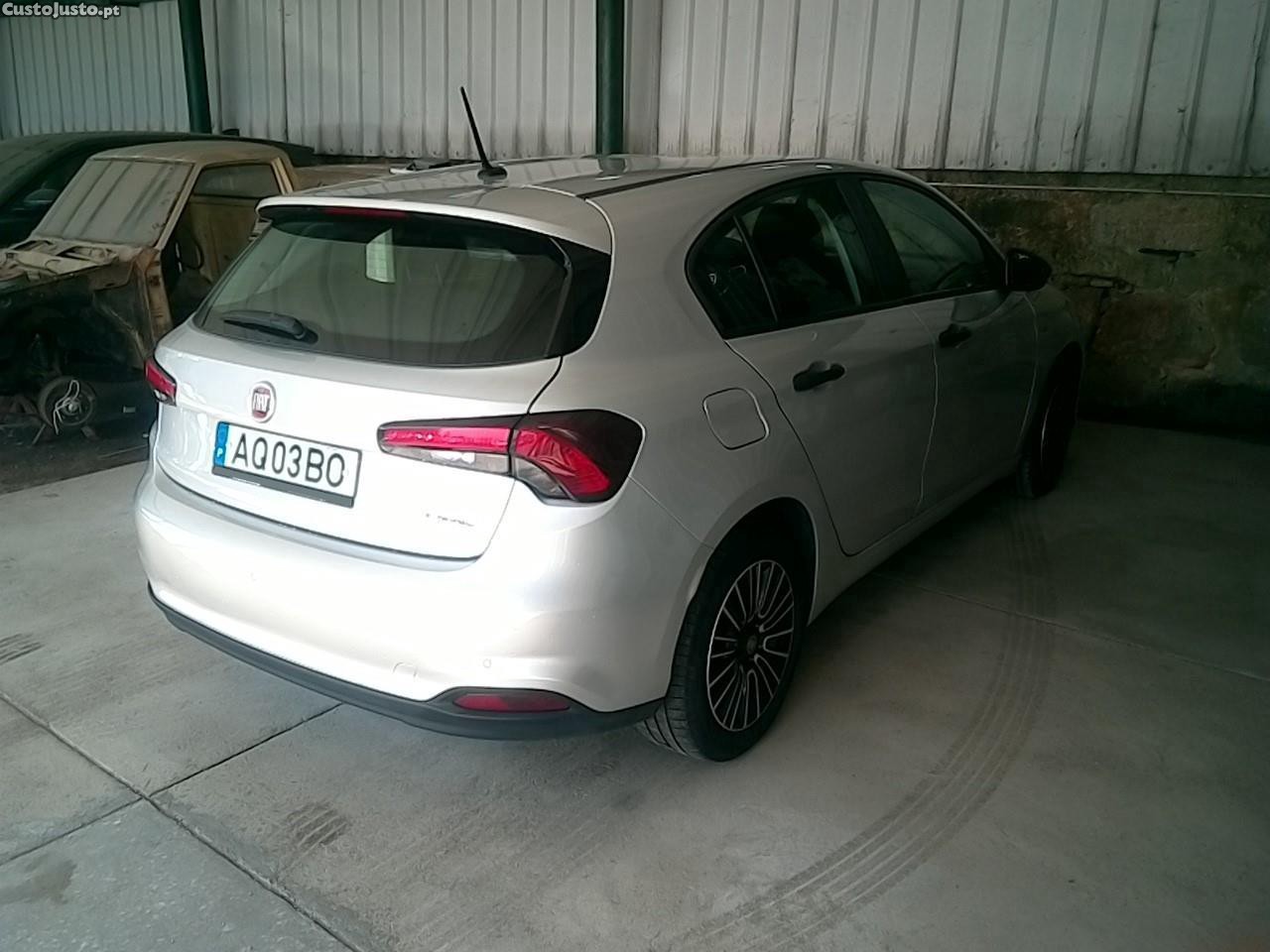 Fiat Tipo 1.3 M-Jet City Life — fotografia 27