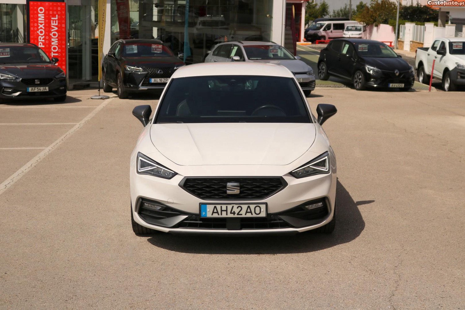 Seat Leon 1.0 TSI FR 110cv - 21 foto 3