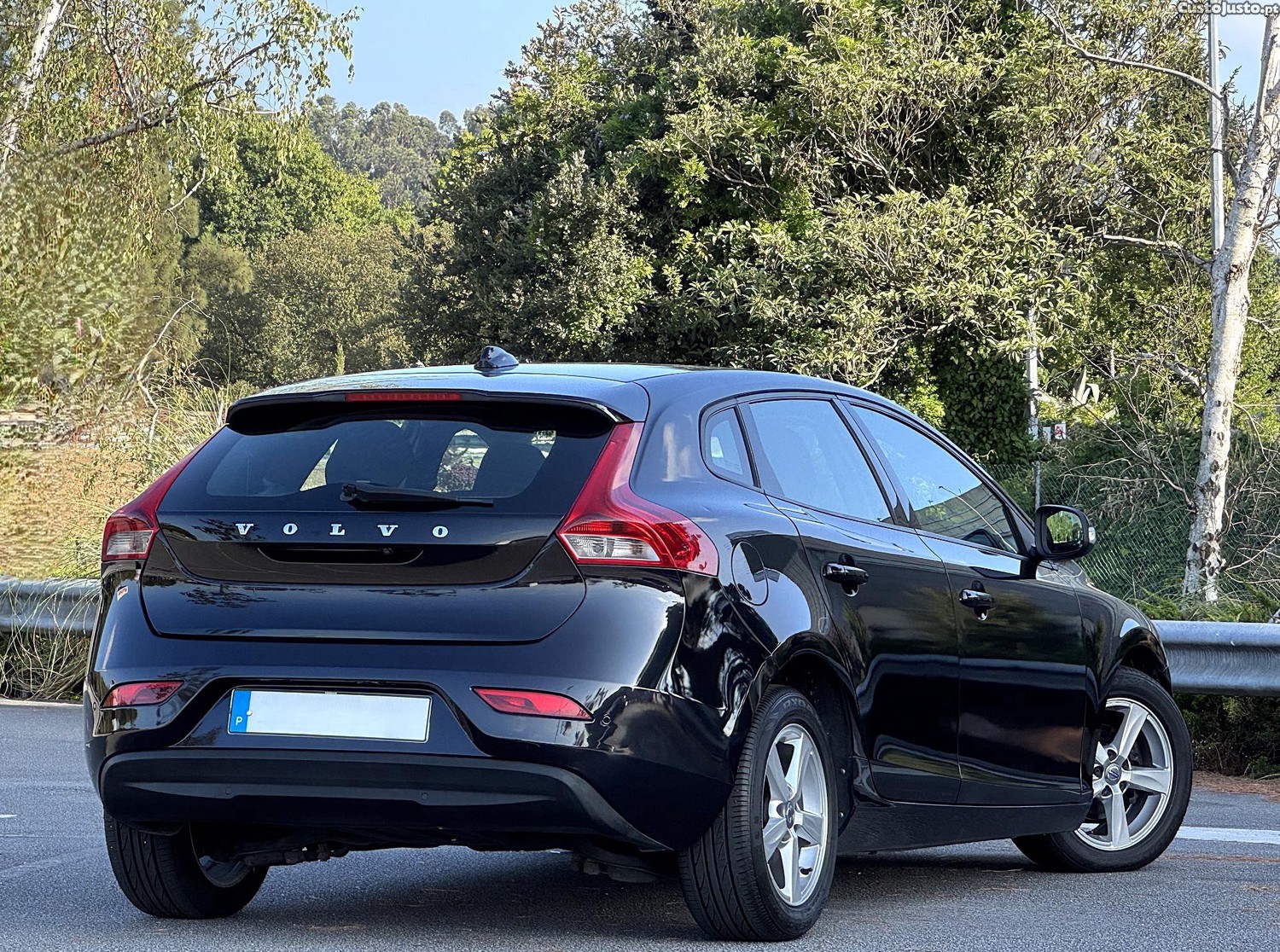 Volvo V40 1.6 D2 Kinetic Full Extras — fotografia 9