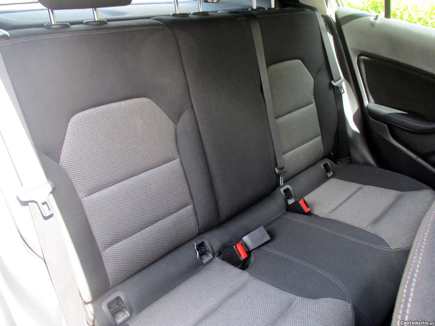 Mercedes-Benz GLA 180 d 7G-DCT Style — fotografia 4