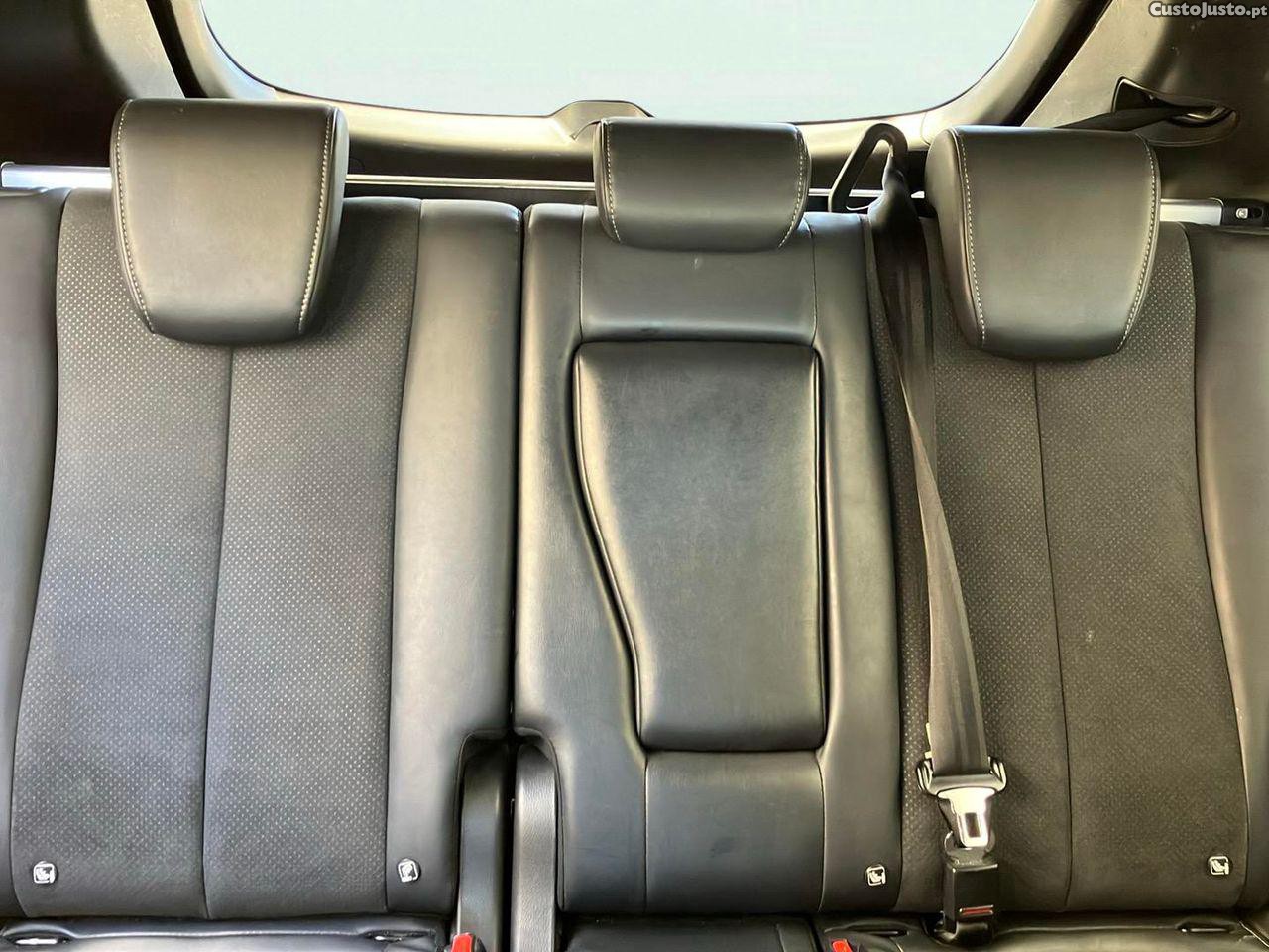 Mitsubishi Eclipse Cross 2.4 PHEV eMotion — fotografia 2