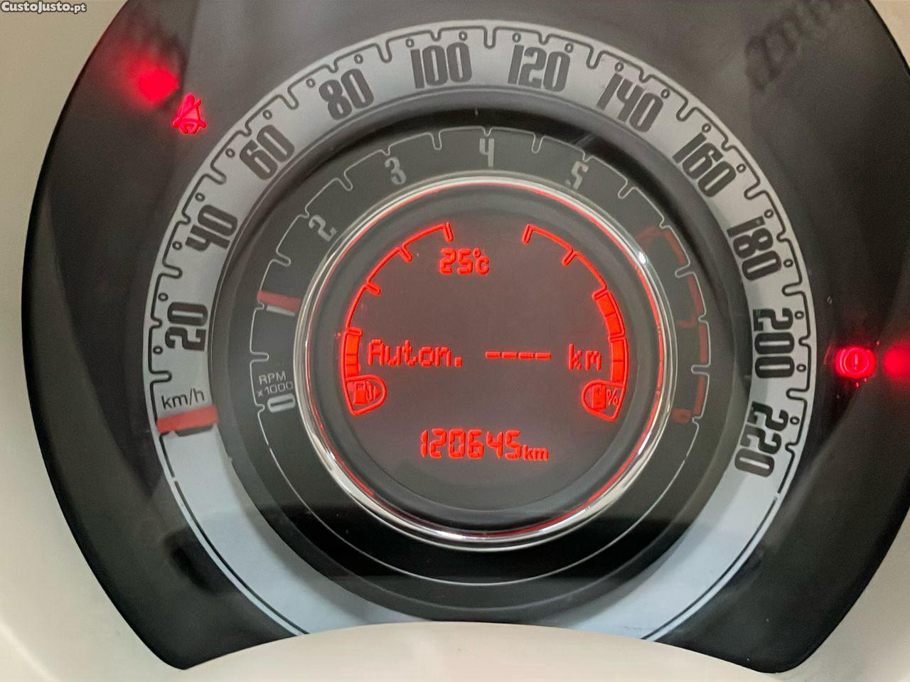 Fiat 500 1.0 Hybrid Dolcevita — fotografia 10