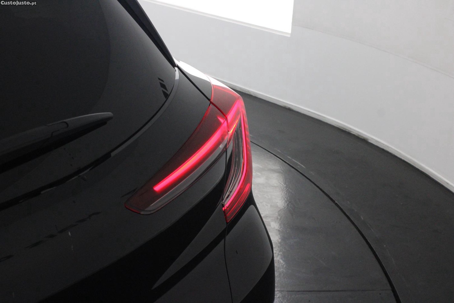 Renault Captur 1.0 TCE TECHNO — fotografia 3