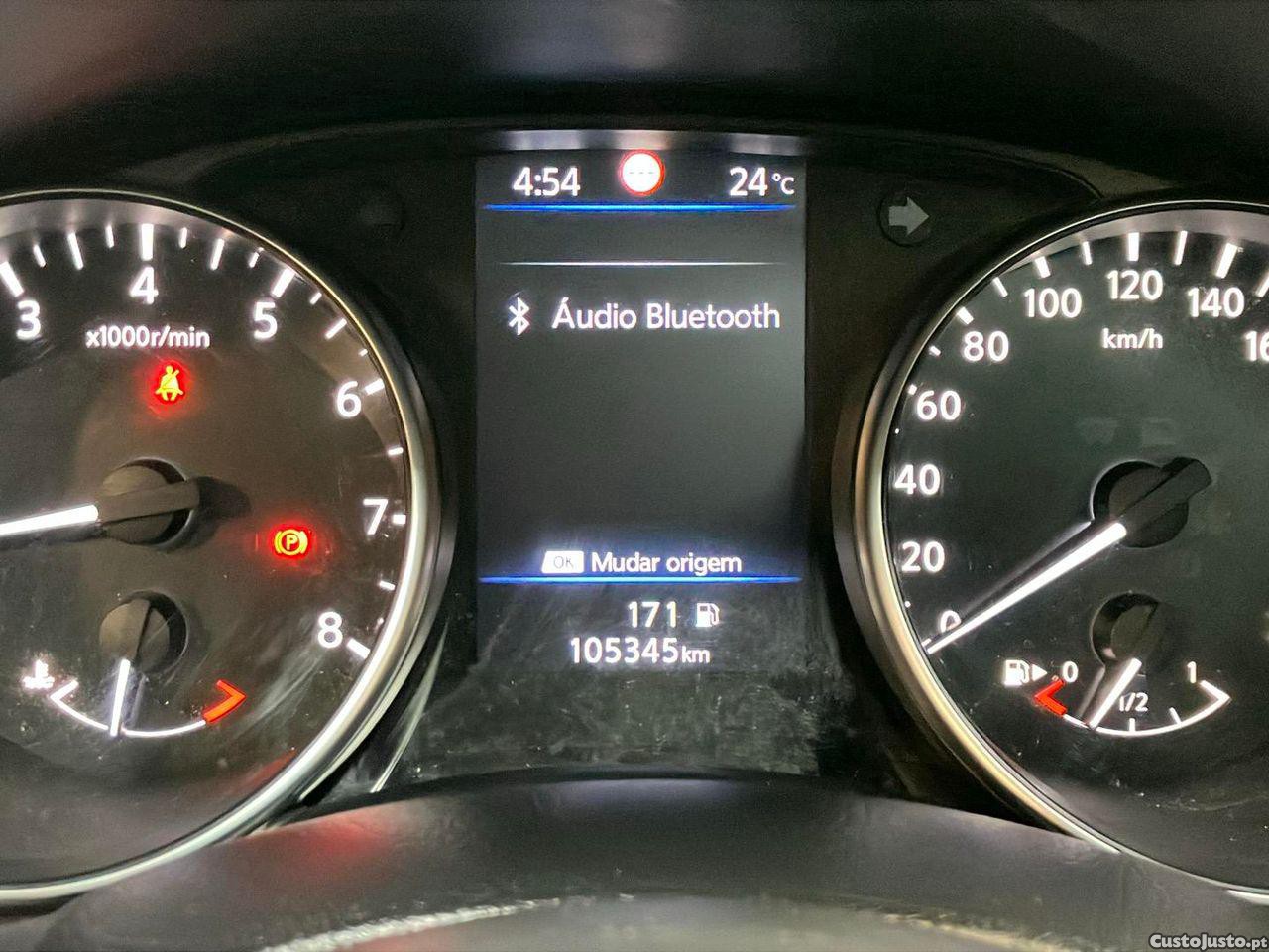 Nissan Qashqai 1.3 DIG-T N-Connecta — fotografia 13