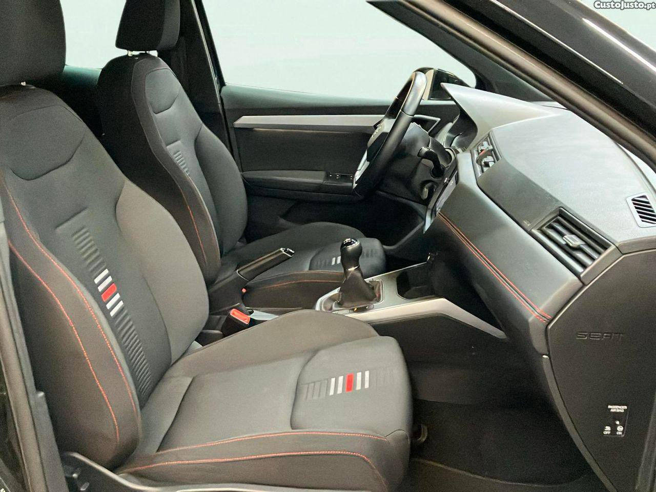 SEAT Arona 1.0 TSI FR — fotografia 12