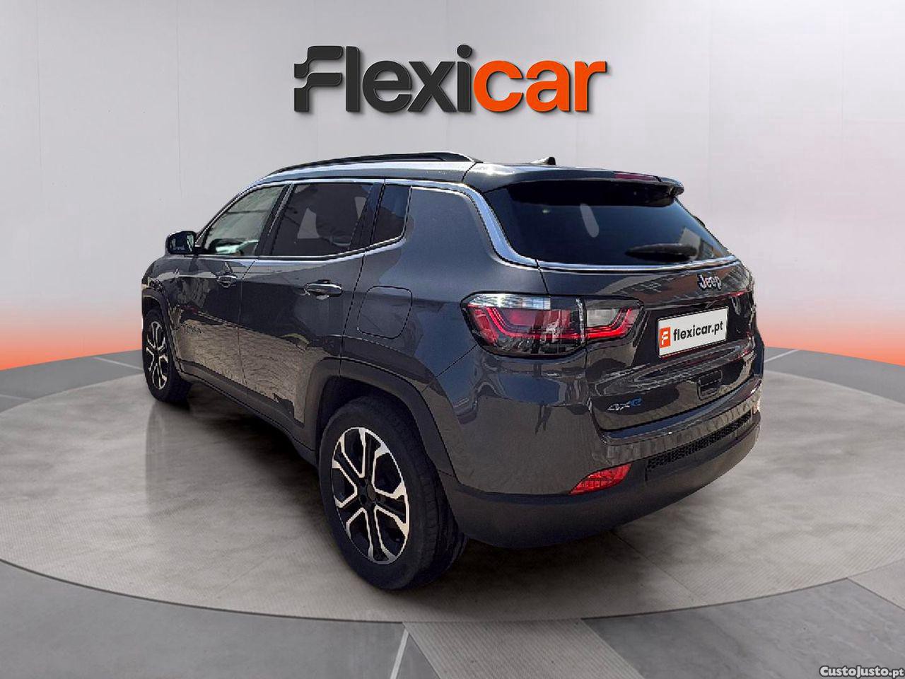 Jeep Compass 1.3 TG Limited — fotografia 13