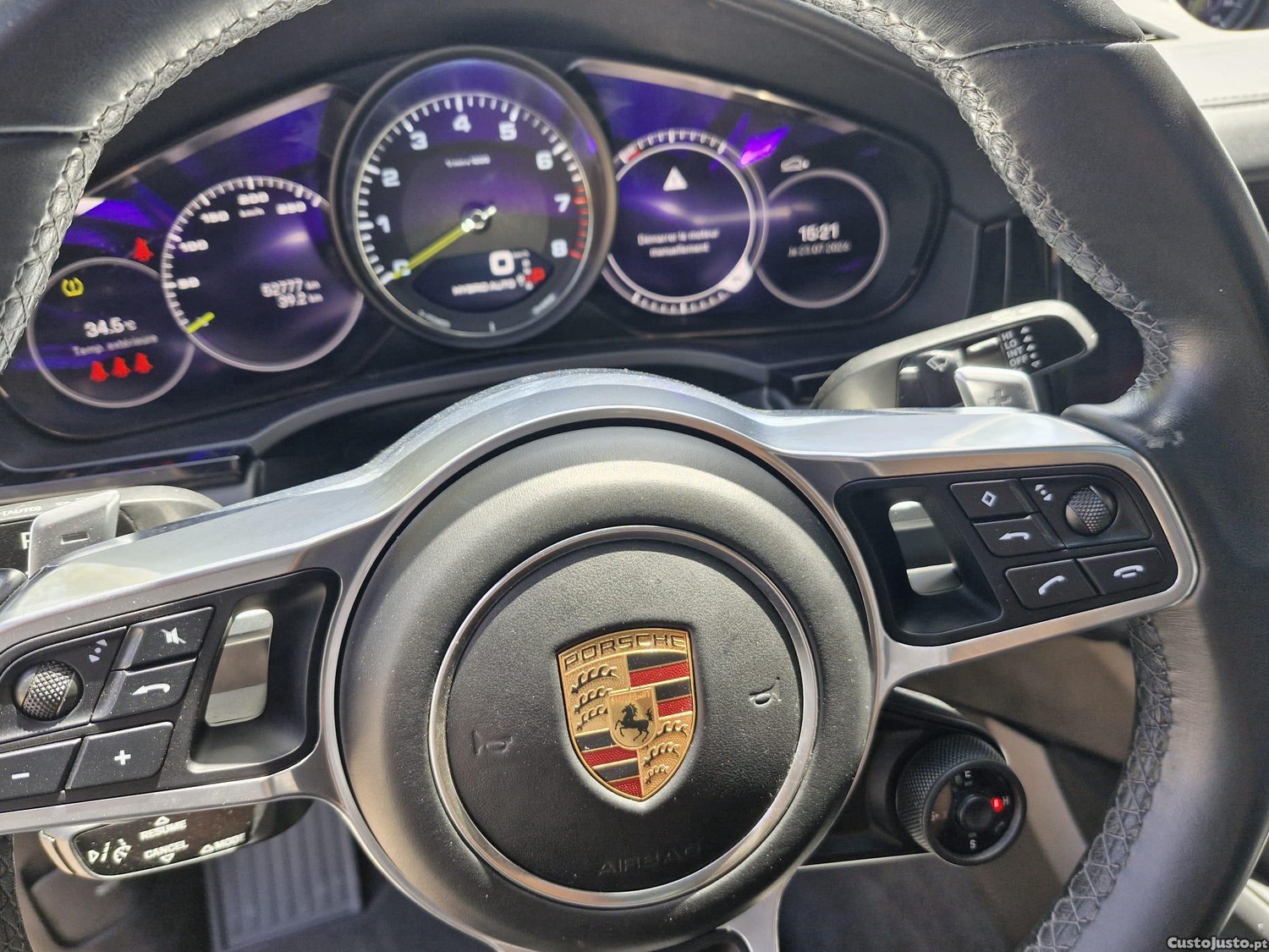 Porsche Cayenne E-Hybrid — fotografia 3
