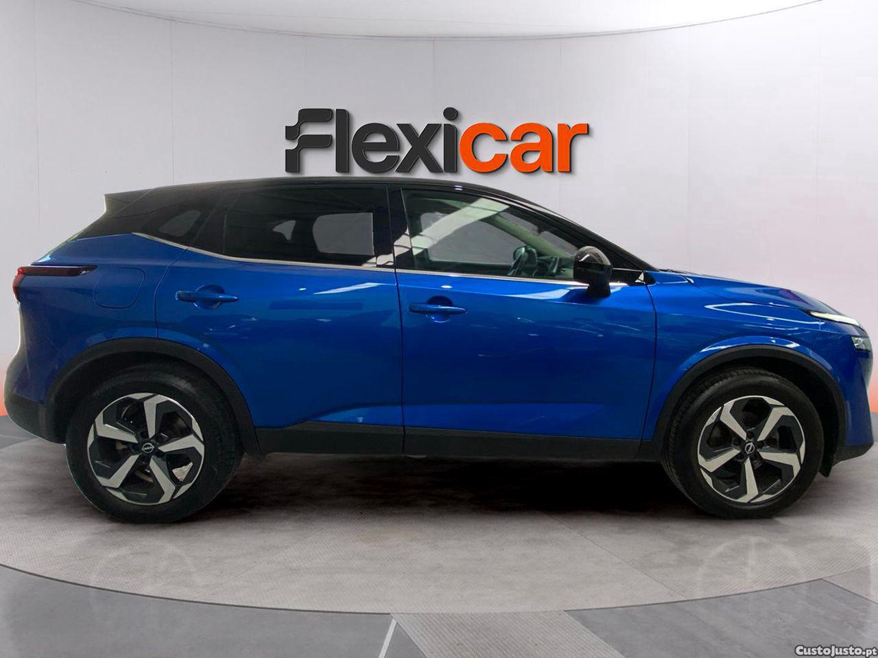 Nissan Qashqai 1.3 DIG-T N-Connecta — fotografia 18