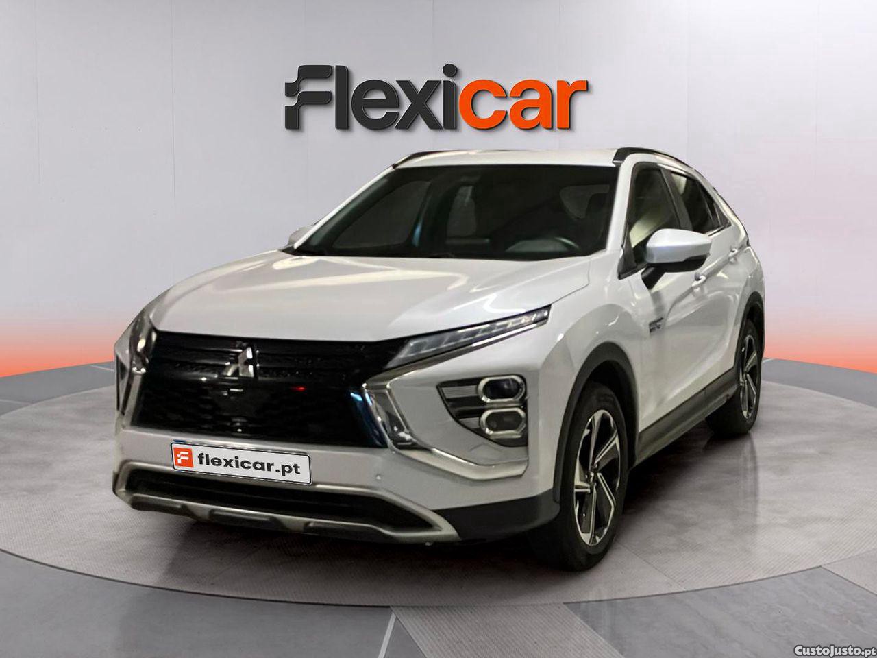 Mitsubishi Eclipse Cross 2.4 PHEV eMotion — fotografia 21