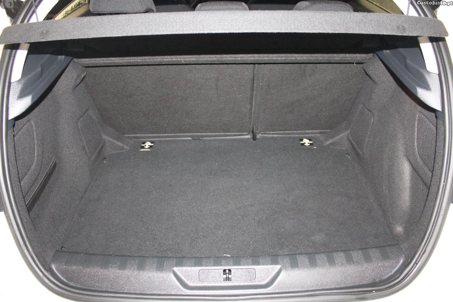 Peugeot 308 1.5 BHDI BUSINESS — fotografia 7