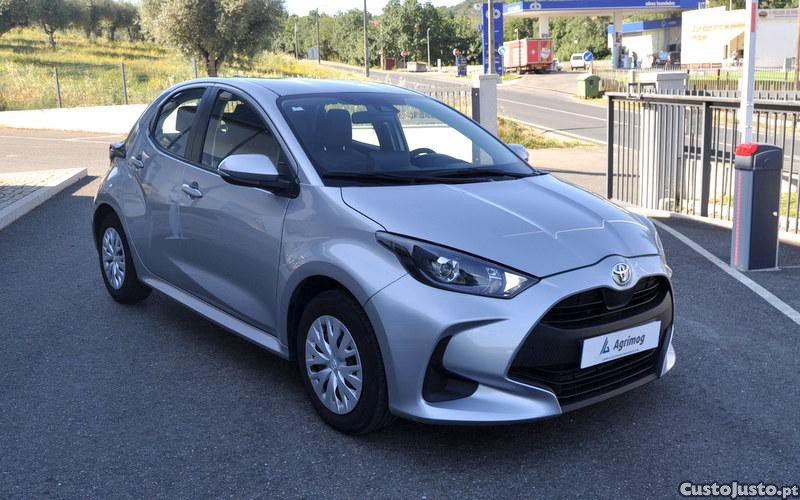 Toyota Yaris 1.0 vvt-i Confort — fotografia 7