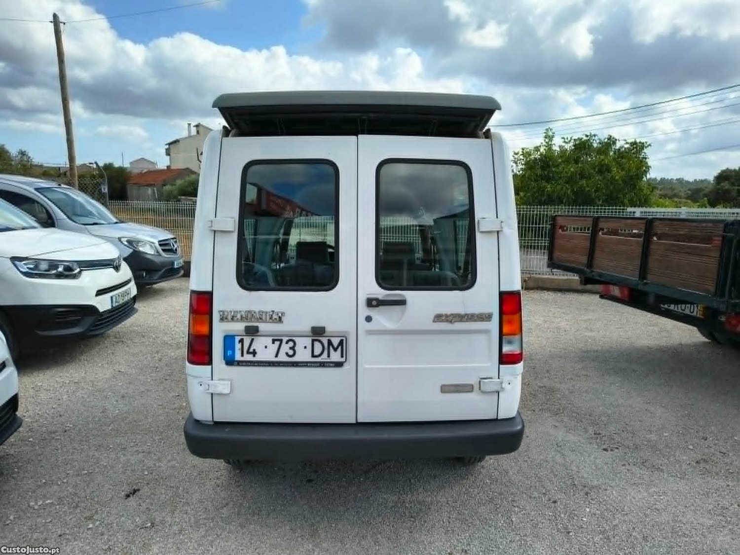 Renault Express 1.2 gasolina — fotografia 12