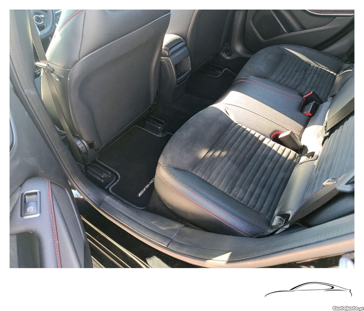 Mercedes-Benz A 180 AMG Line — fotografia 3