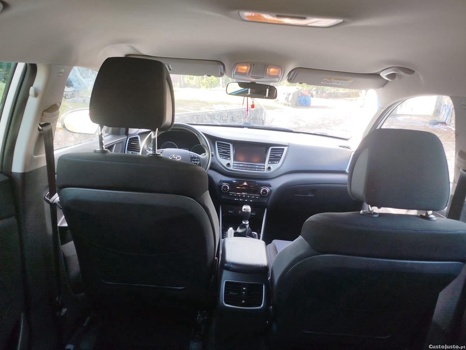 Hyundai Tucson 1.7 CRDi — fotografia 5