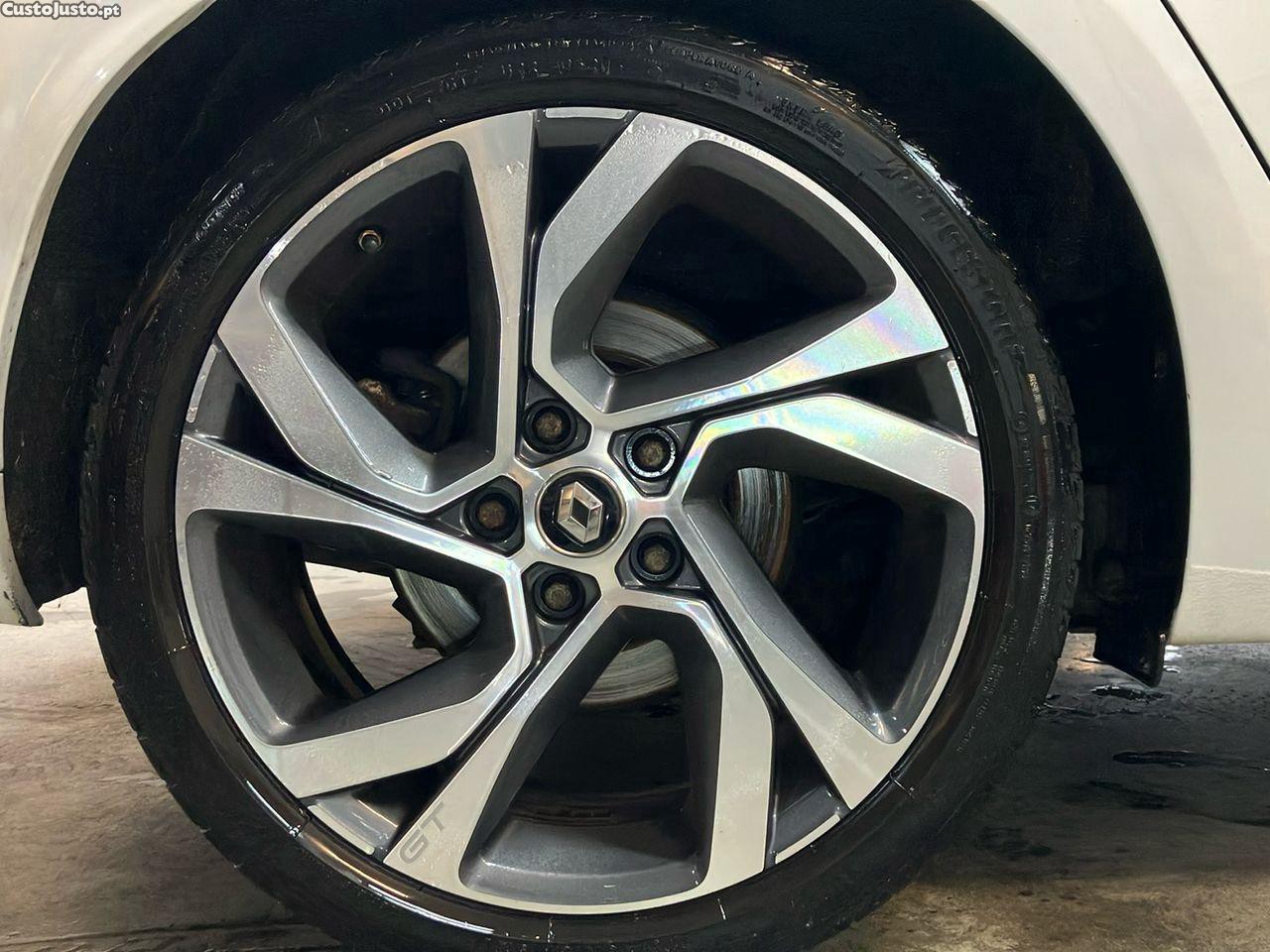 Renault Mégane 1.6 TCe GT EDC — fotografia 3