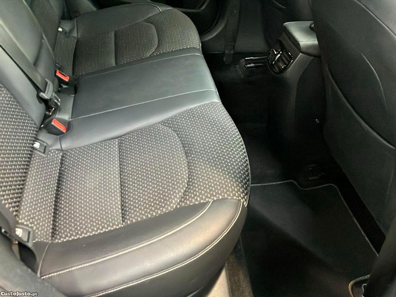 Kia Ceed 1.0 T-GDI GT Line — fotografia 9