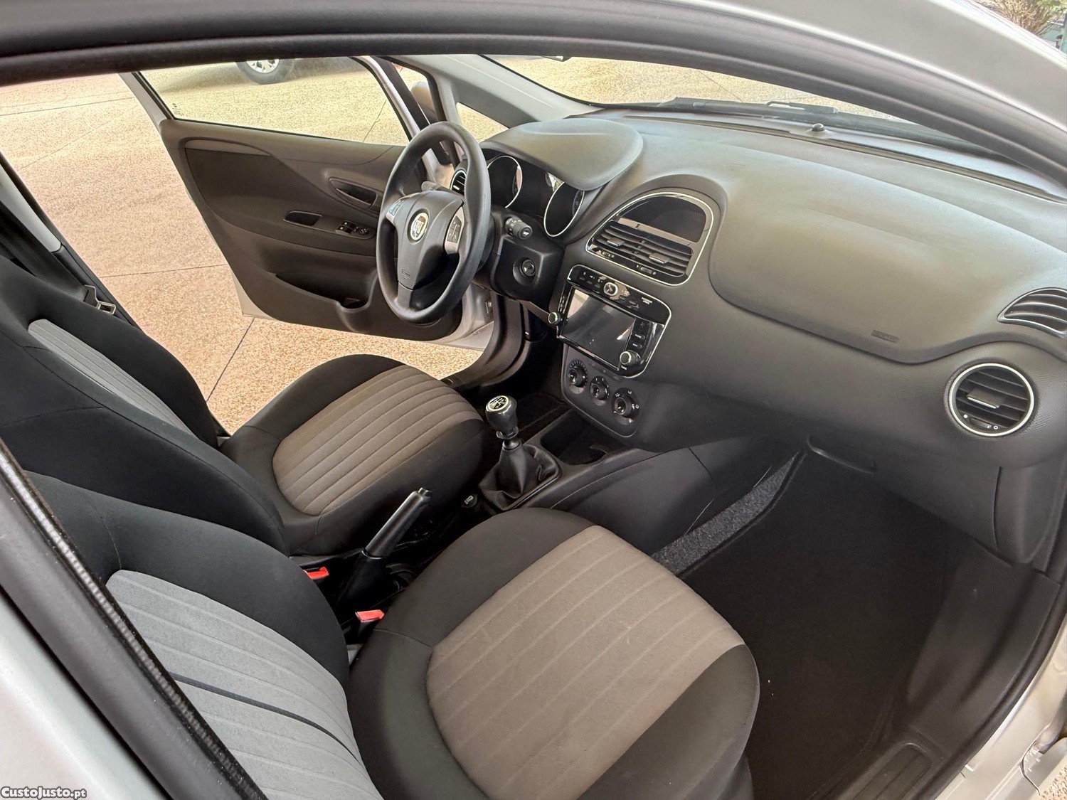 Fiat Punto 1.2 Easy S&S — fotografia 21