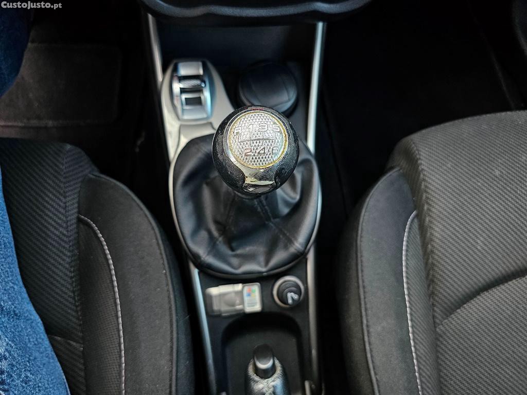 Alfa Romeo MiTo 1.6JTd 120cv07/2009 — fotografia 3