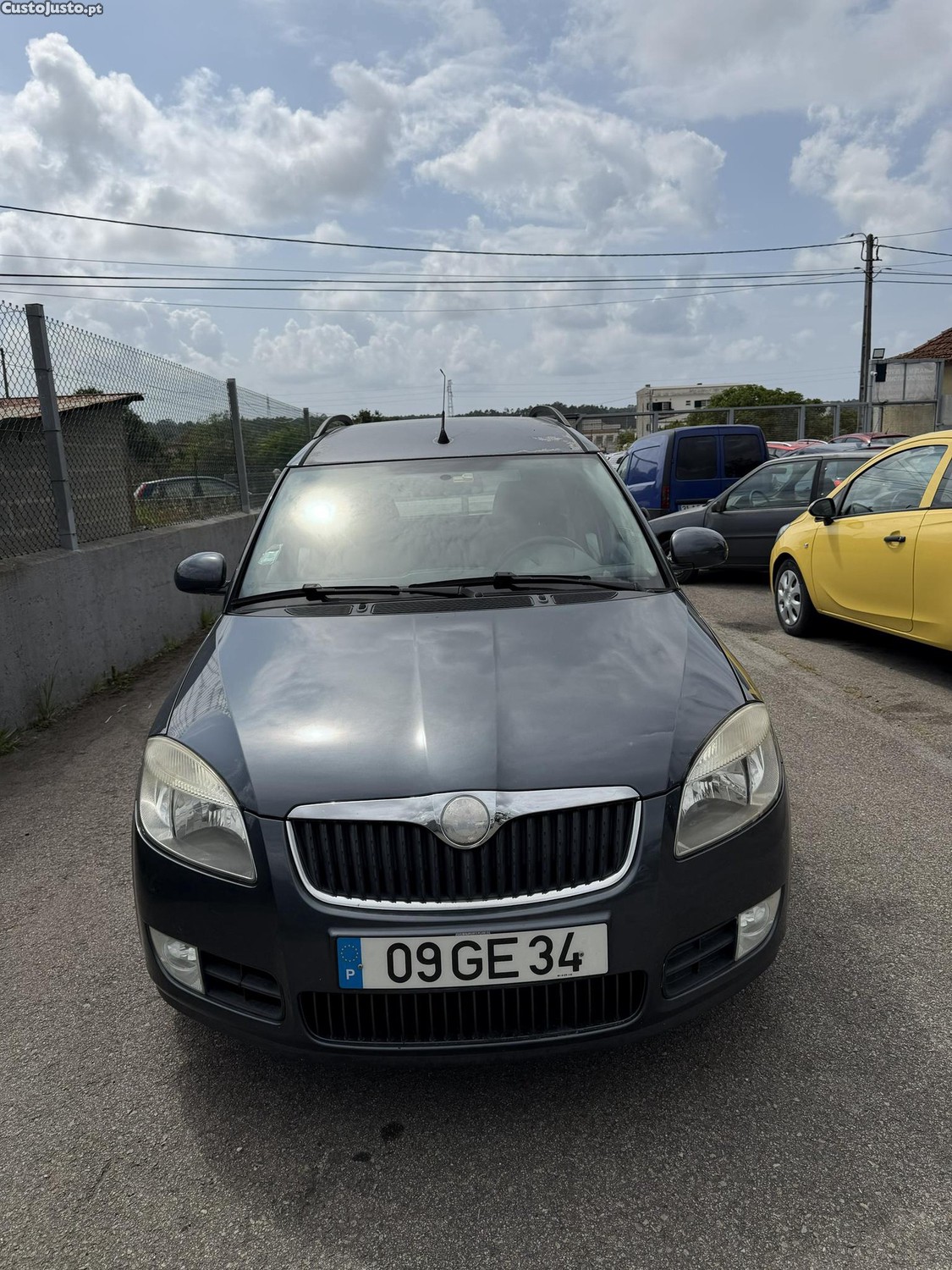 Skoda Roomster 1.2HTP — fotografia 6