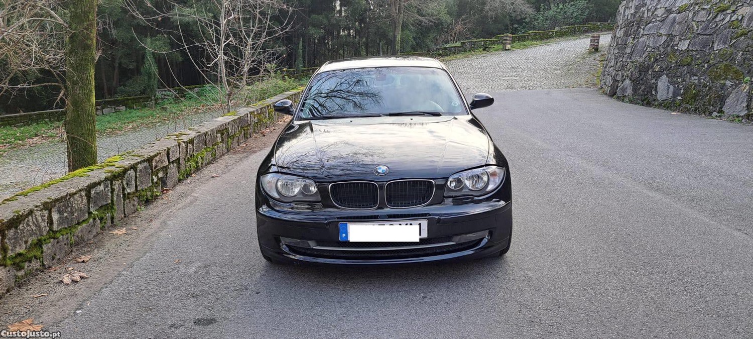 BMW 118 d — fotografia 12