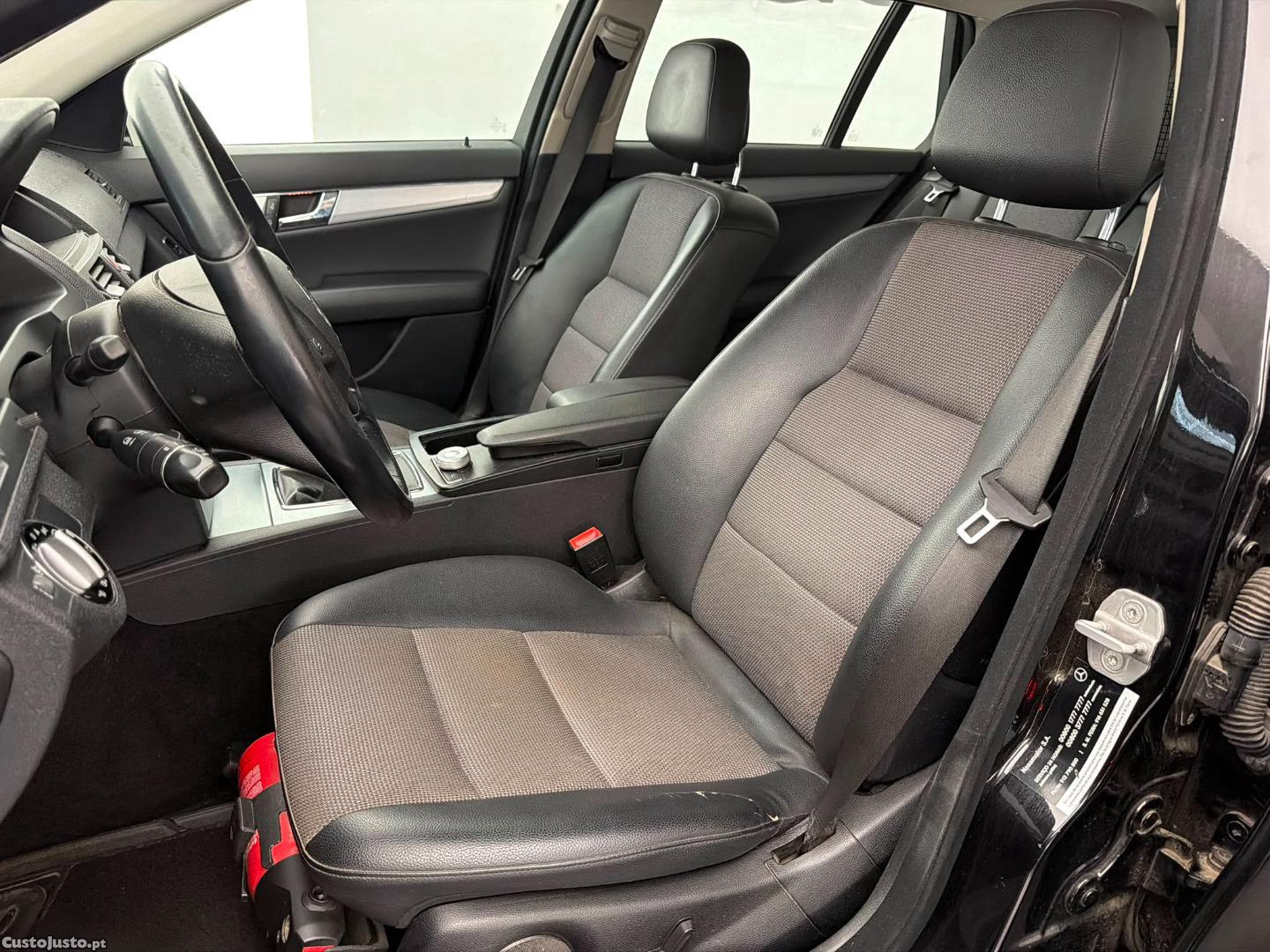 Mercedes-Benz C 220 2.2 CDI — fotografia 10